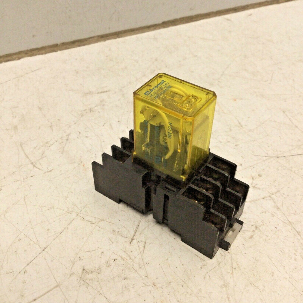 MATSUSHITA HC4-SFD-K Relay Socket W/ Aromat HC4E-H-DC24V 14 Pin Relay 2A 1/20HP