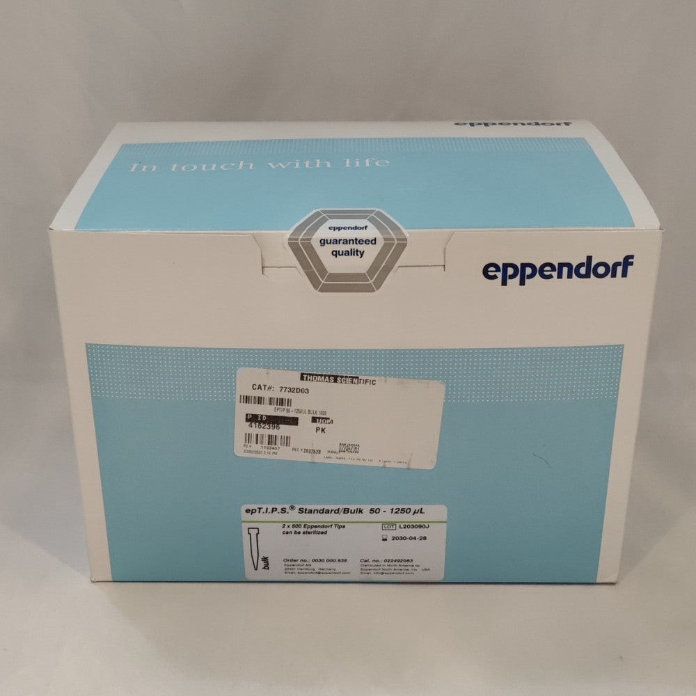 New - Eppendorf 022492063 epT.I.P.S. Standard Bulk 50-1250 uL - 1000 Tips