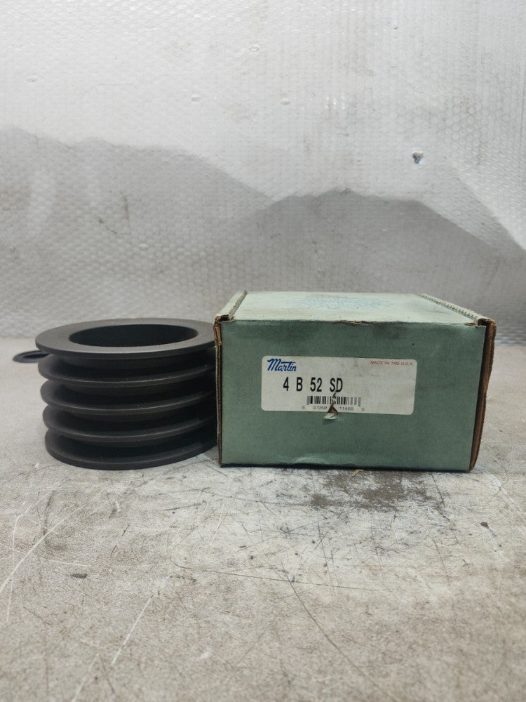 NEW IN BOX MARTIN V-Belt Pulley 4 B 52 SD