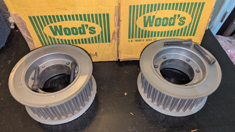 (1) T B Wood's Drive Belt Pulley 4540RPM 32 14M55 SK NIB READ DESCRIPTION