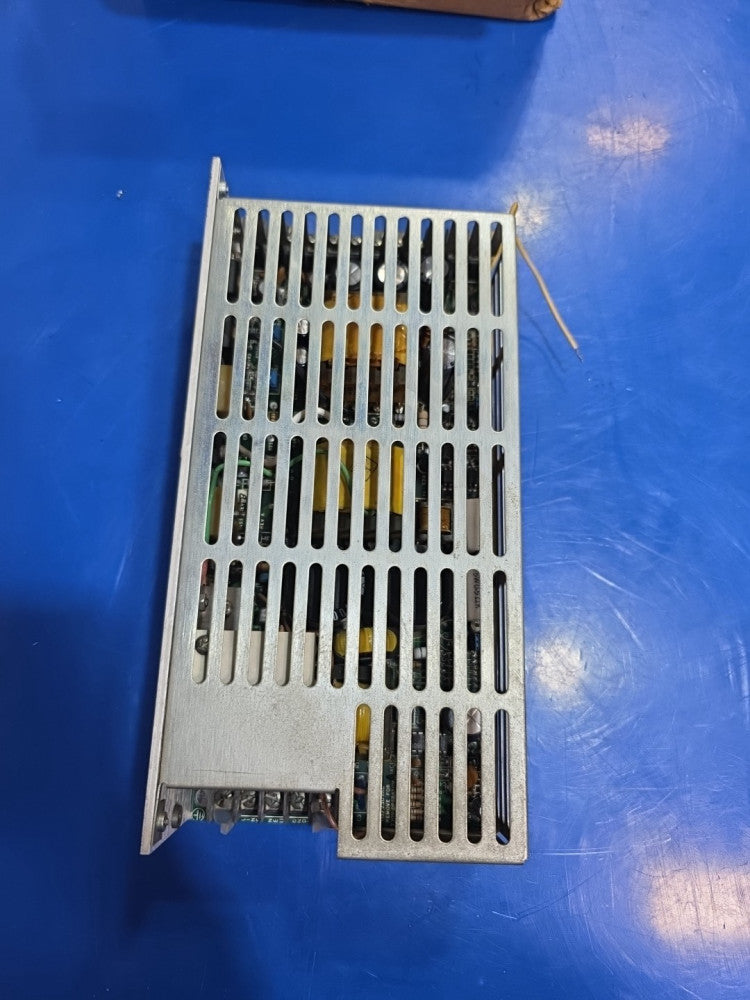 SSI SQM200-1222-5-A 3-424-2136A Power Supply 120/240v-ac 5 AMP