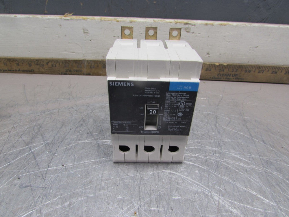 SIEMENS NGB3B020 ,CIRCUIT BREAKER,  3P-20 AMP /480V  GOOD TAKEOUT! MAKE OFFER!