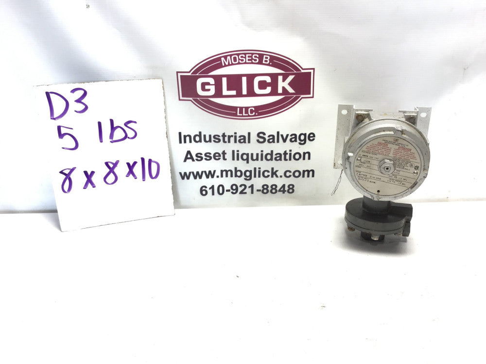 United Electric Controls Co. J120K  Differential Pressure Switch 9971 455