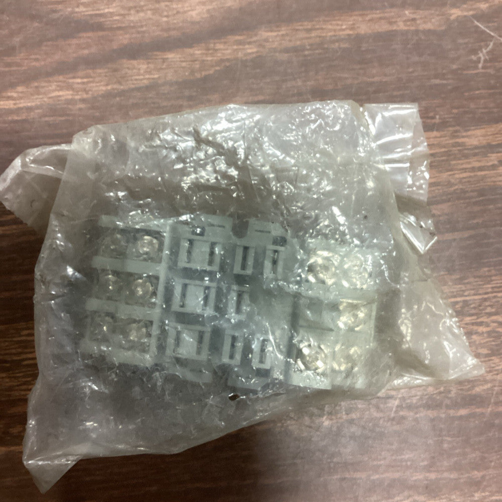 Dayton 5X853E Square Type Socket 11 Pin Screw Terminals