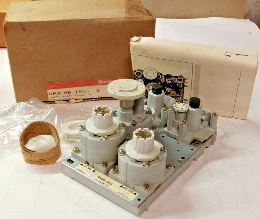 NEW HONEYWELL DUAL INPUT PNEUMATIC RECIEVER CONTROL REVERSE ACTING  RP920B1056