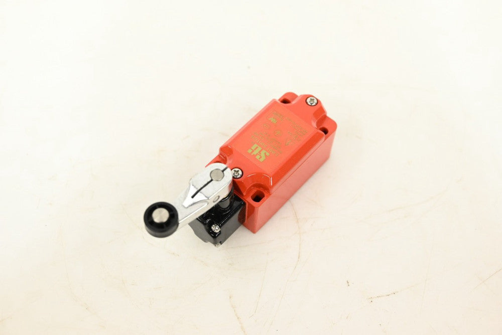 STI Omron 44505-2210 SL-MRLS11N Limit Switch, IEC 60947-5-1, EN 1088
