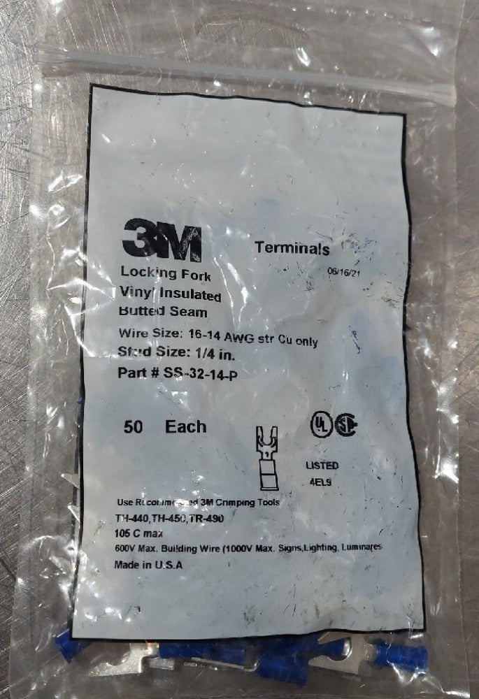 Lot Of 50 - 3M Locking Fork SS-32-14-P    16-14 AWG str Cu only, Stud Size 1/4" 