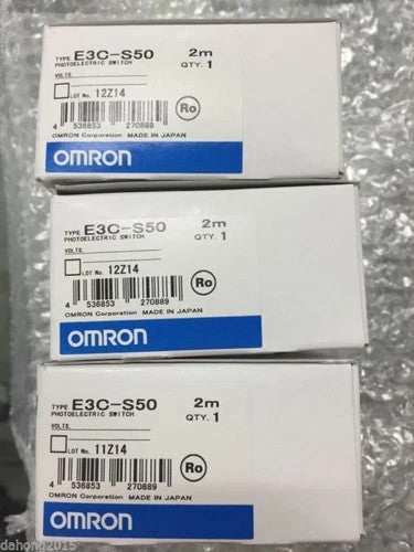 NEW IN BOX Omron Photoelectric Switch E3C-S50 E3CS50