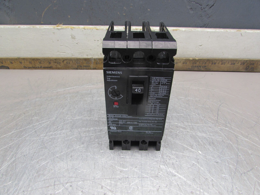 SIEMENS ED63A040 , CIRCUIT BREAKER,  3P-40 AMP /600V ,GOOD TAKEOUT! MAKE OFFER!