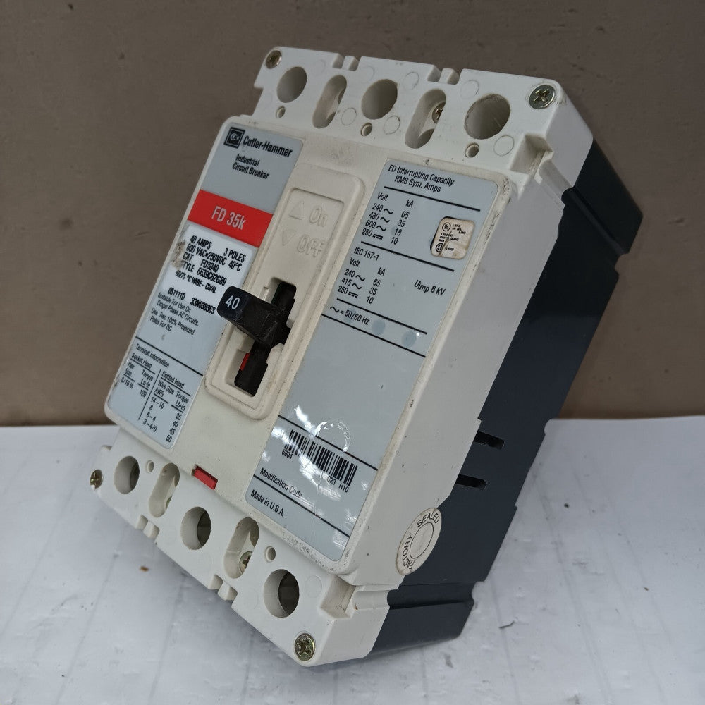 CUTLER-HAMMER 40 AMP CIRCUIT BREAKER 3 POLE 600 VAC 65kA @ 240V FD3040