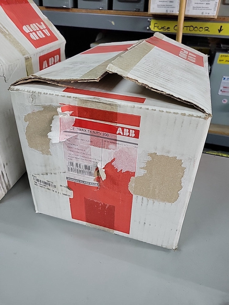 1PCS NEW ABB SACE TMAX T4 N/PV 200 Circuit Breaker 200A