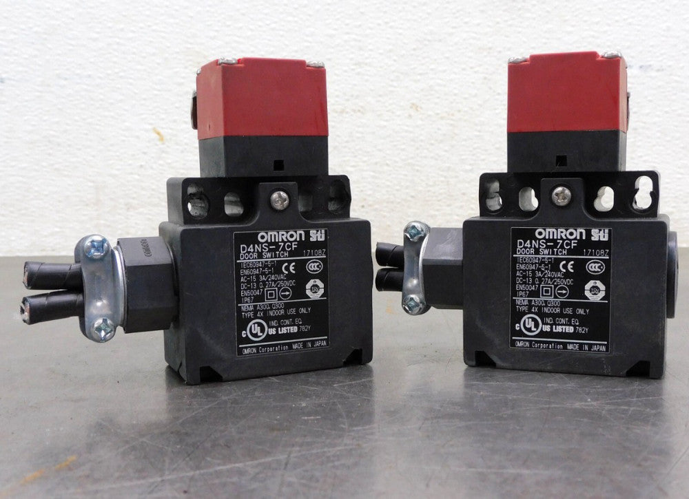 Omron D4NS-7CF Switch Safety Sensor 17108Z Lot of Two (2)