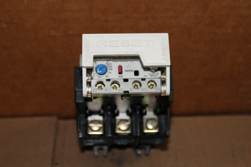 Allen Bradley 592-A2EA Relay Ser. A Current Range 1.6-5.0A
