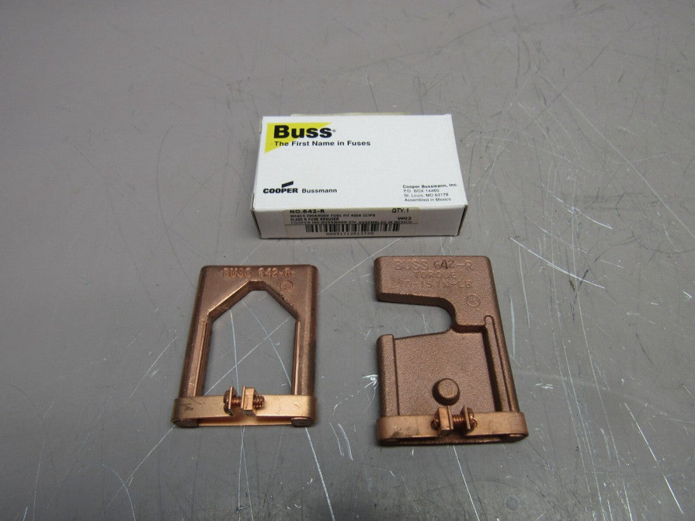 COOPER BUSSMANN CLASS-R FUSE REDUCER, 642-R NEW IN BOX !! MAKE OFFER !!