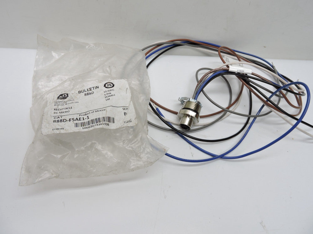 Allen Bradley 888D-F5AE1-1 DC Micro Receptacle - NOB NEW!