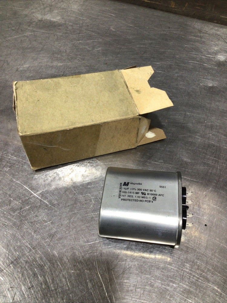 Magnetek 005-1415-MF Capacitor 14µF 300VAC 0051415MF