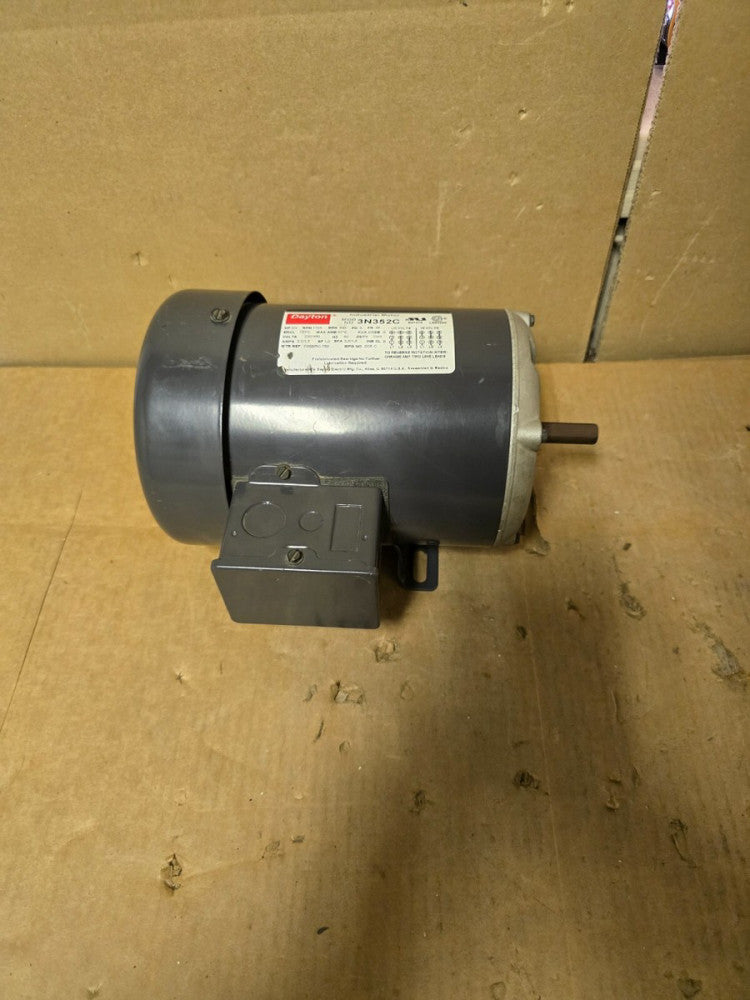 DAYTON 3/4HP INDUSTRIAL MOTOR 3N352C 3PH 230/460V 1725RPM ,NOS! MAKE OFFER!!