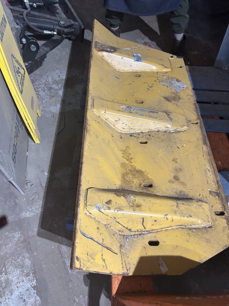 GENUINE CATERPILLAR 1W6449 SUPPORTS (USED BUT IN GREAT CONDITION) *FREE SHIPPING
