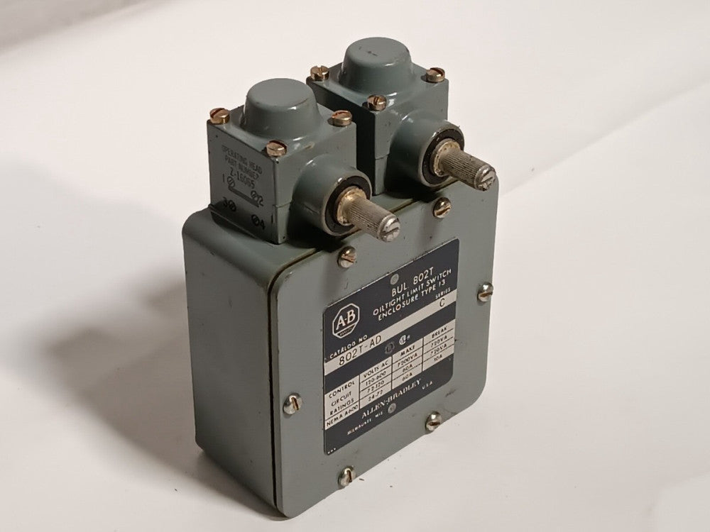 Allen Bradley 802T-AD limit switch Ser. C, NEMA A600, Oil Tight, type 13, Z16065