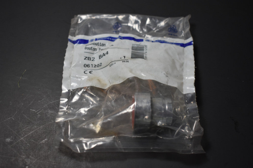 Telemecanique Schneider Electric ZB2 BA4 ZB2BA4 Red Pushbutton Operator - NEW
