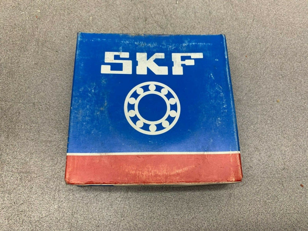 NEW IN BOX SKF ROLLER BEARING NU 216 ECM