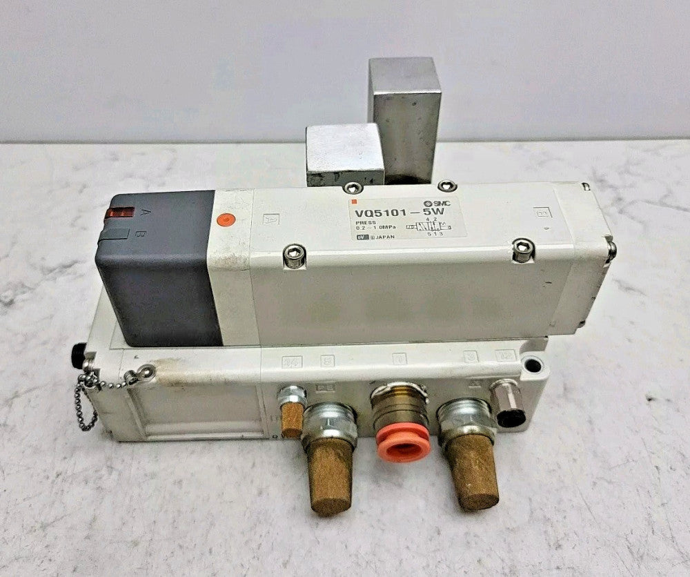 Smc VQ5101-5W Pneumatic Solenoid Valve Assembly On Distribution Block See Pics
