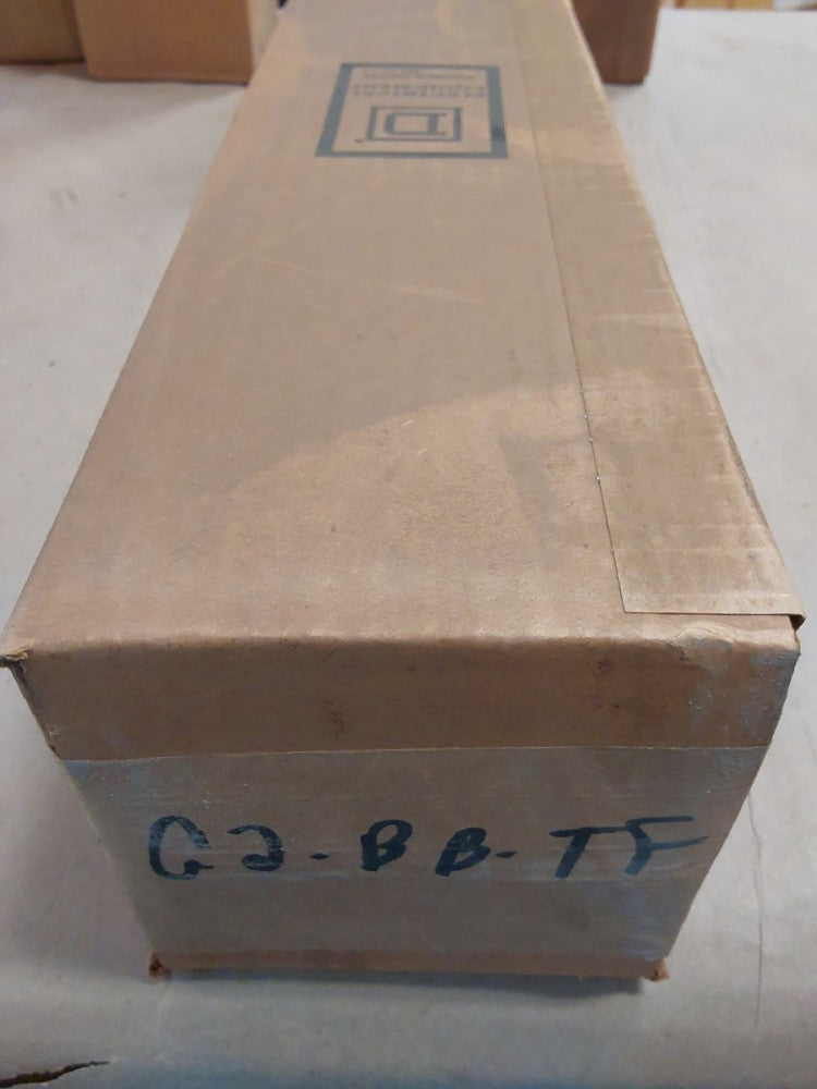 SQUARE D FIRE-GARD RECEPTACLE....M75