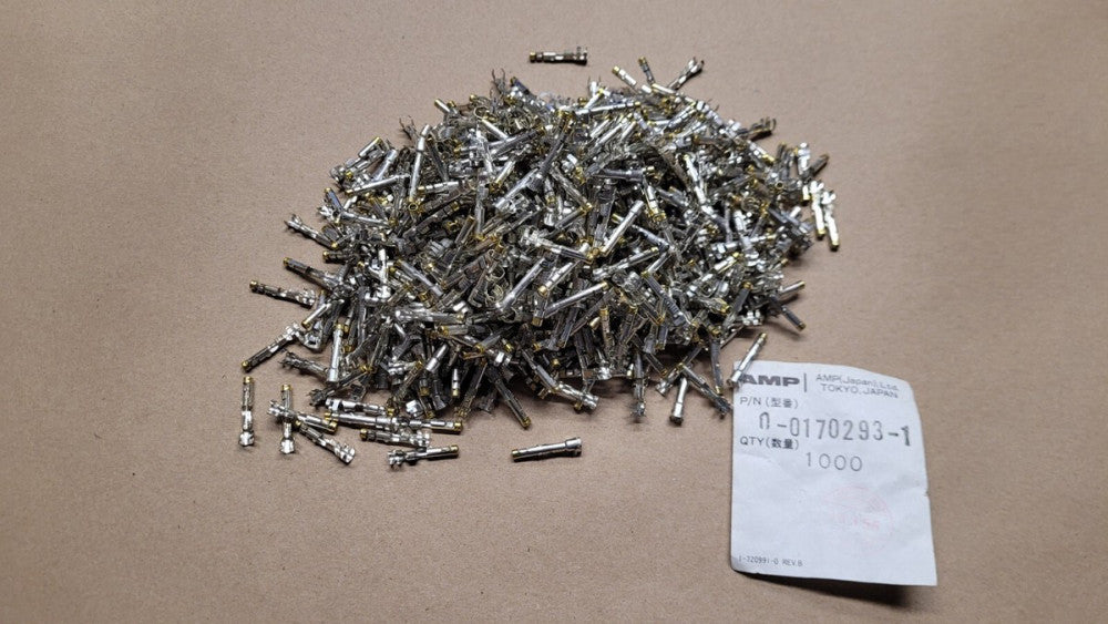Lot of 800 AMP 0-0170293-1 Connector Pins