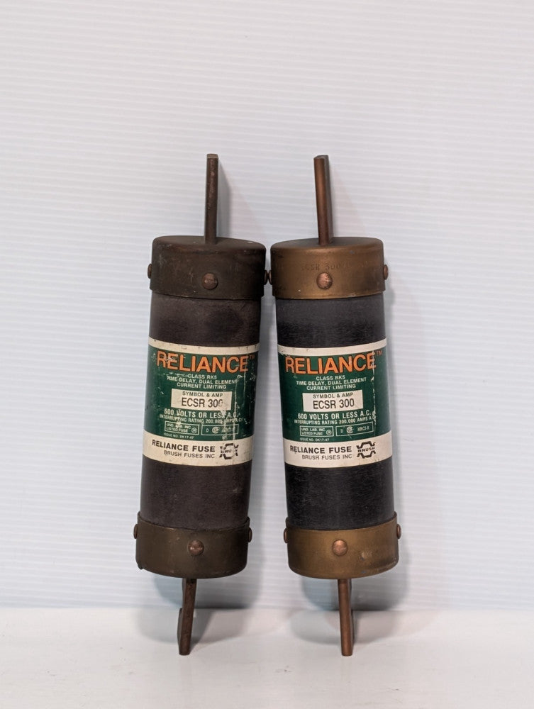 Lot of 2 Reliance ECSR300 DK1747 Fuses Class RK5 Dual Element Time Delay 600 VAC