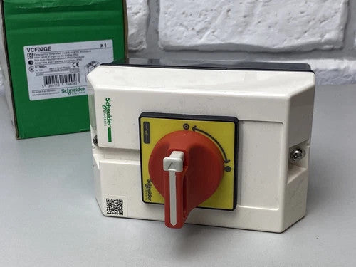 Schneider VCF02GE TeSys Vario enclosed, emergency switch disconnector, 10A, IP65