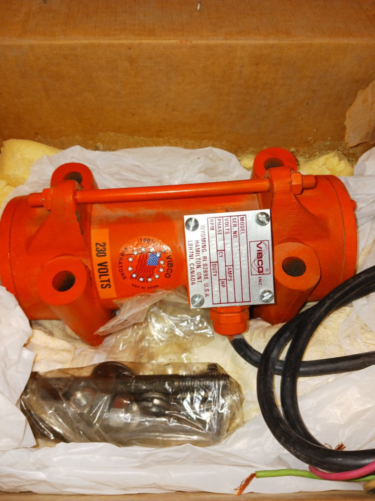 NEW VIBCO 2P-150 ELECTRIC VIBRATOR 230 VAC 3 PHASE 3450 RPM