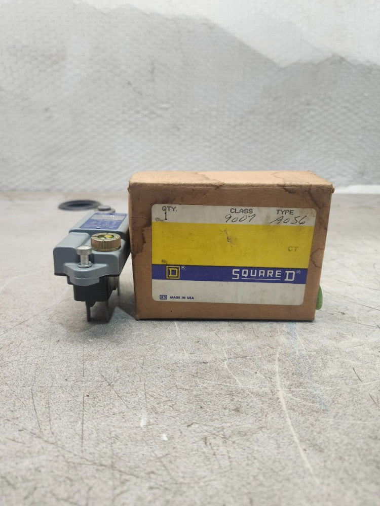 NEW IN BOX SQUARE D LIMIT SWITCH CLASS 9007 TYPE A0-56