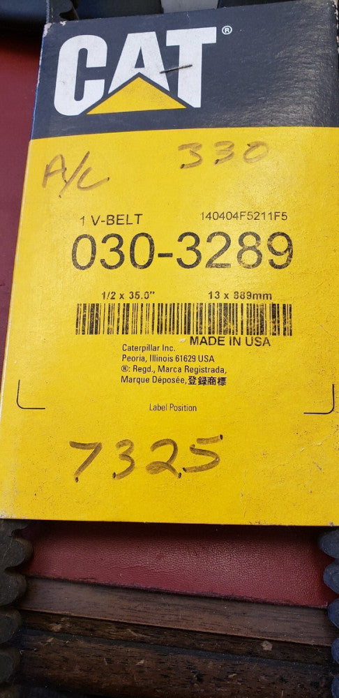 0303289  GENUINE OEM  CAT   PUMP DRIVE V-BELT    Caterpillar  030-3289 (G2-2C)