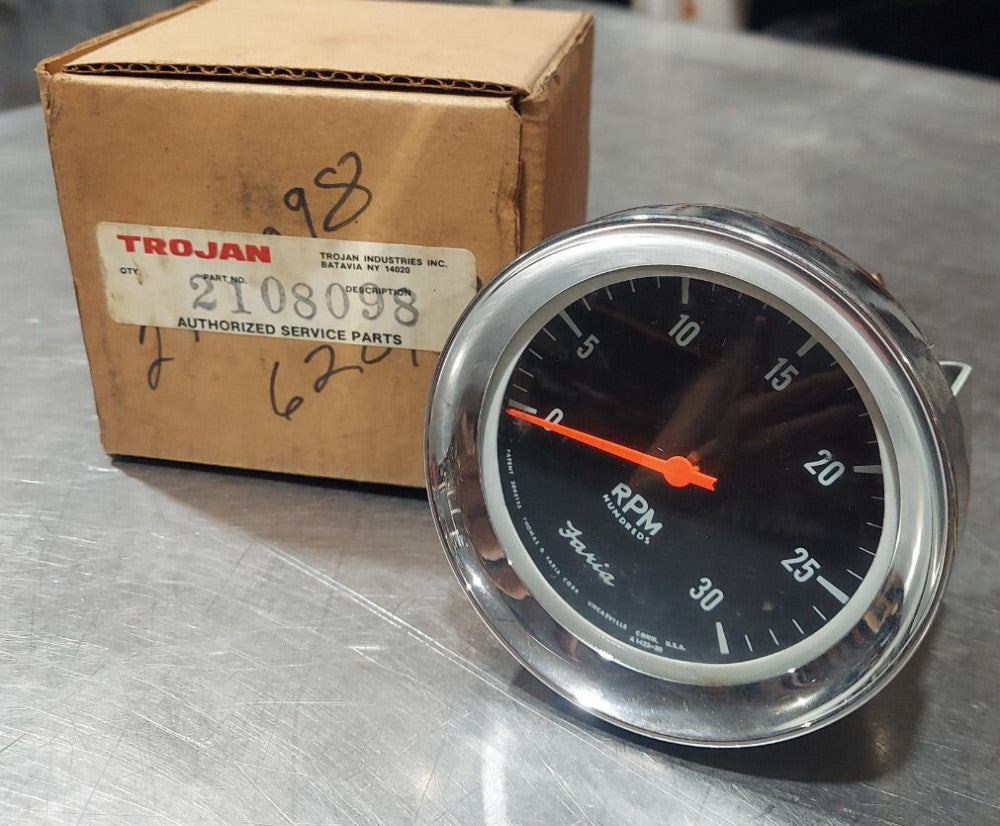 O&K Trojan 2108098 TACHOMETER. FARIA 1423-30. 0-30 RPM