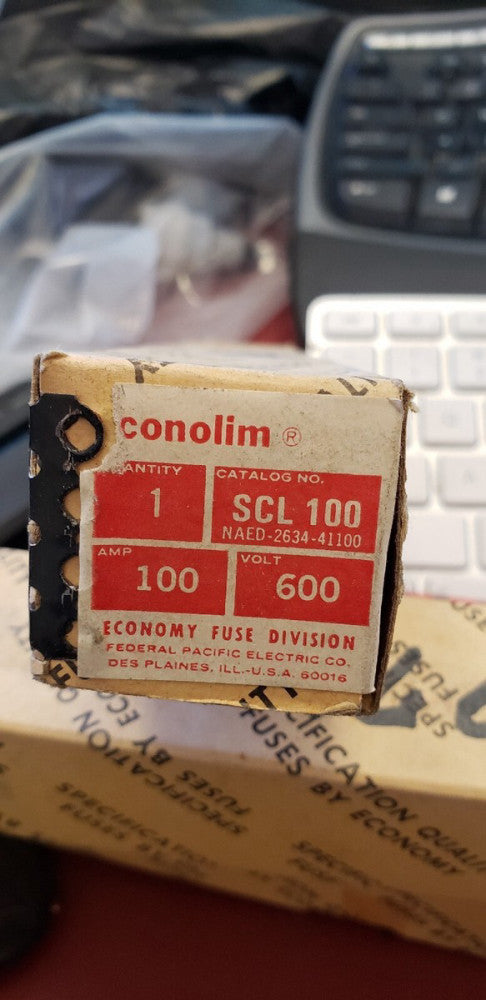NEW LOT OF 4 ECONOLIM SCL-100- 100AMP, 600V FUSE  ( G2-3A)