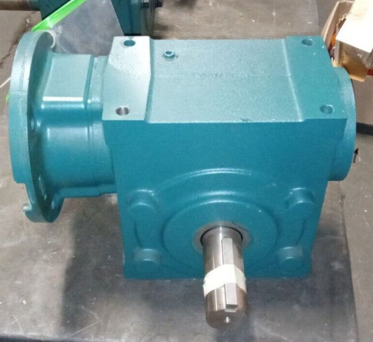 NEW BALDOR 40Q25R18 TIGEAR2 25:1 GEARBOX 6.35 HP IN 4722 IN LB OUT 1750 RPM