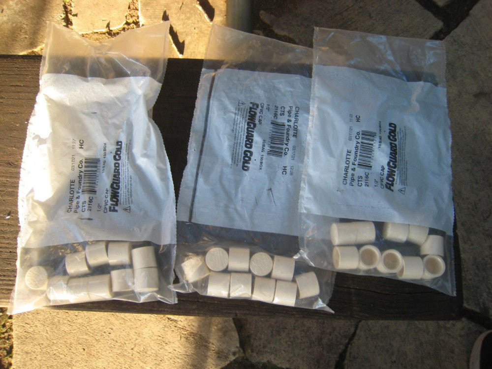 30 CHARLOTTE SCHEDULE 40 PRESSURE 1/2" CAPS, 2116, 447-005 (30 PC LOT)