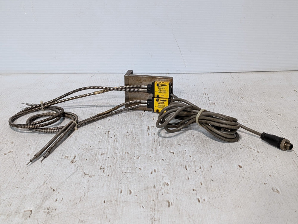 Set of 2 Banner SM312FP Mini-Beam Photoelectric Sensors Fiberoptic