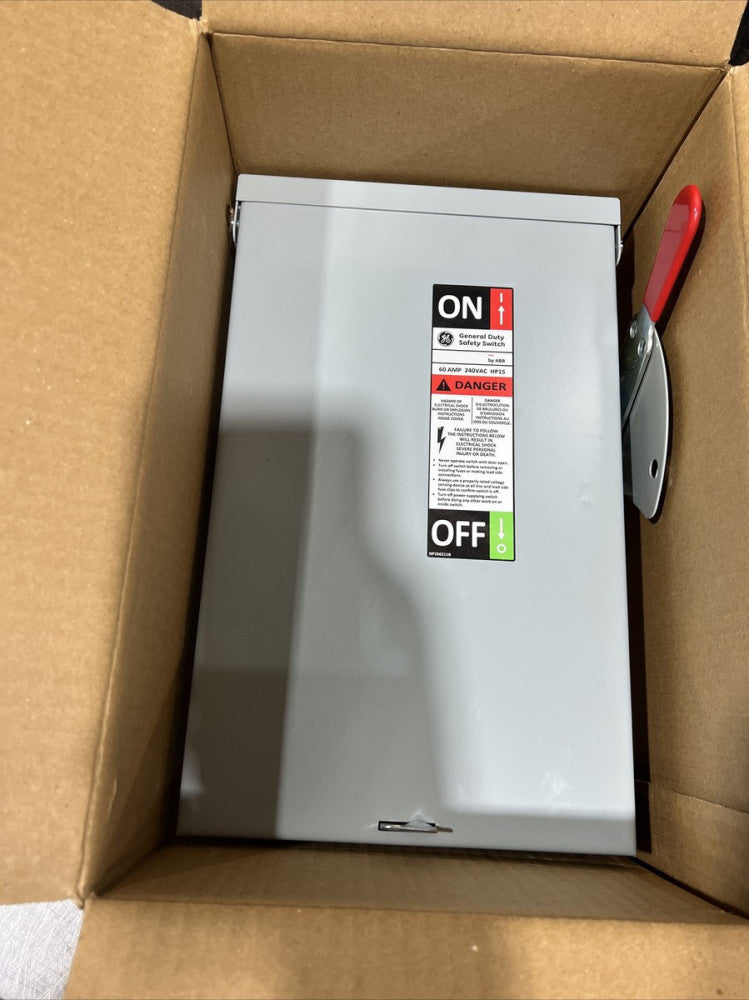GENERAL DUTY SAFETY SWITCH 60 AMPS 240 VAC TG3222R Nos Surplus