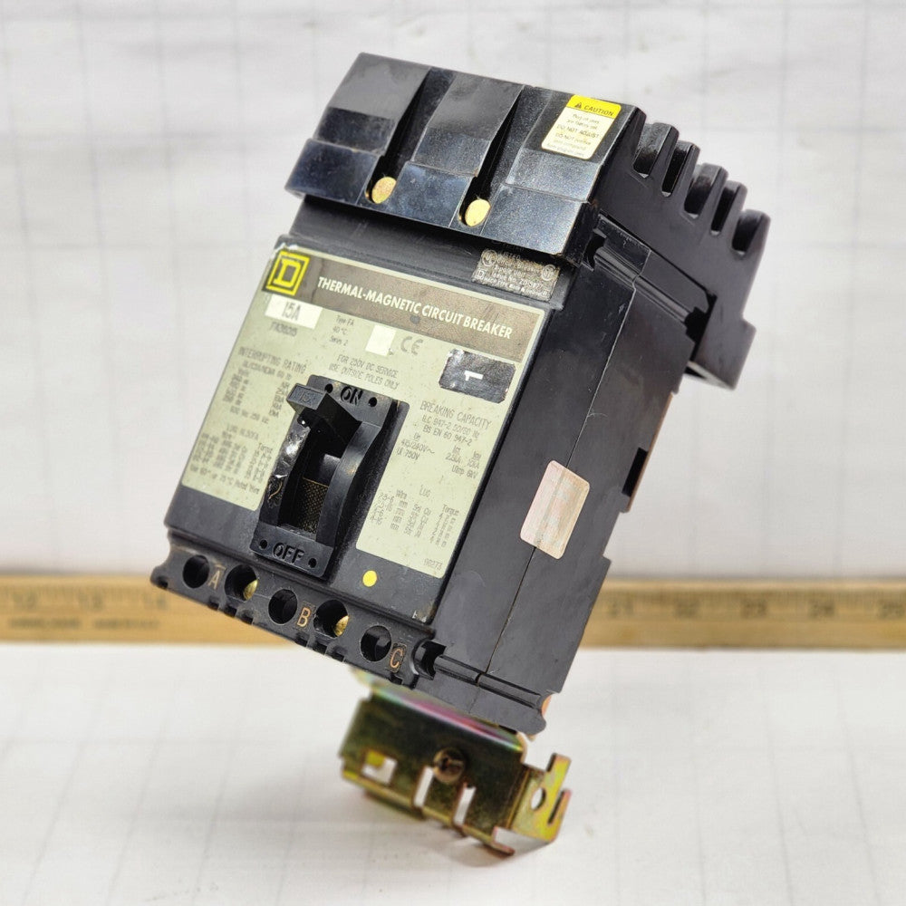 SQUARE D 15 AMP I-LINE CIRCUIT BREAKER 600 VAC / 250 VDC 3 POLE 25 kA  FA36015
