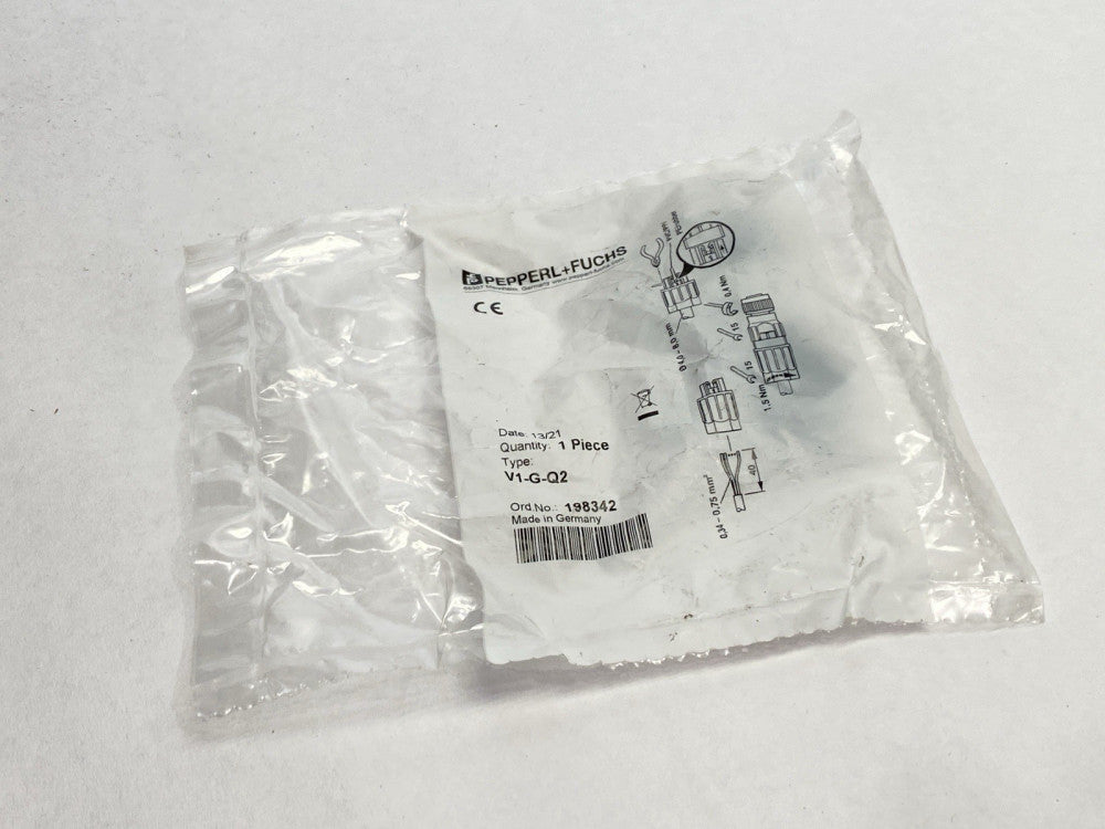 Pepperl+Fuchs V1-G-Q2 Female Field Attachable Connector  M12 4-Pin 198342