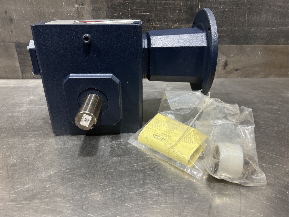 GROVE GRG-BM826-20-L-140 RIGHT ANGLE GEAR REDUCER GRG8260077.00 Nos Surplus