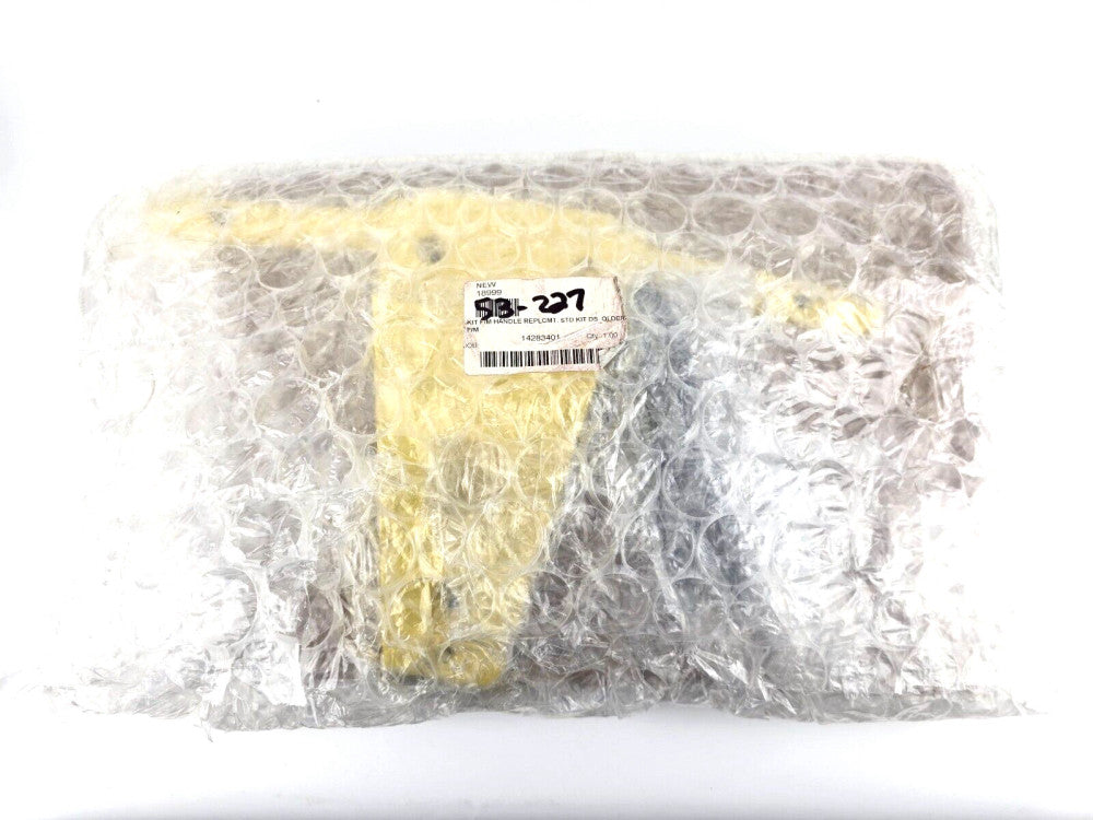 NOS Tornado Kit F/M Handle Replcmt. Std Kit Ds Older F/M 18999