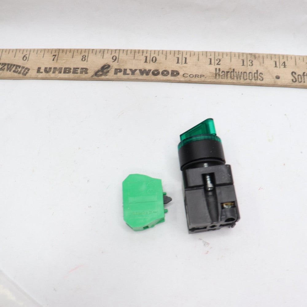 Automation Direct LED Illuminated Knob Selector Switch 2-Position Plastic Green