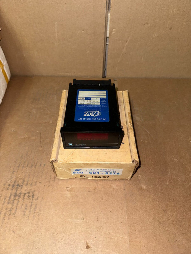 NEWPORT Q2204RDF1SPC4 DIGITAL COUNTER, 240-VAC, NEW-OPEN BOX! MAKE OFFER!