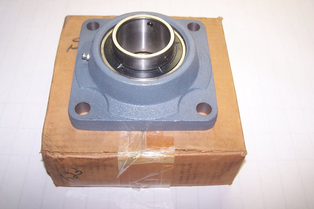 NEW BOSTON GEAR SF-2 3/16 FLANGE MOUNT BEARING 64755