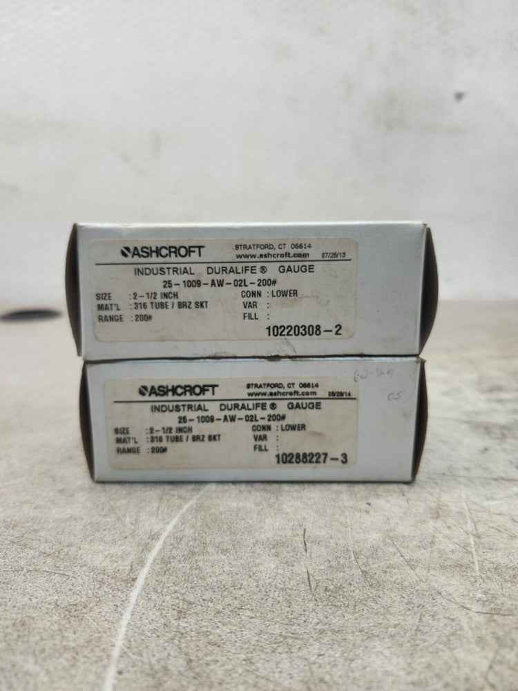 NEW IN BOX LOT OF 2 ASHCROFT PRESSURE GAUGE 0-200PSI 2-1/2'' 25-1009-AW-02L-200#