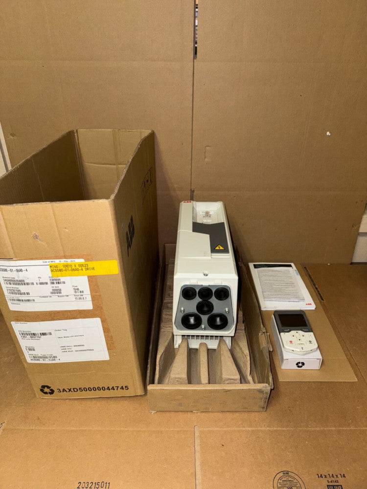 ABB ACS580-01-06A0-4 DRIVE WITH KEYPAD, 5-HP, 480-VAC, NEW-OPEN BOX! MAKE OFFER!