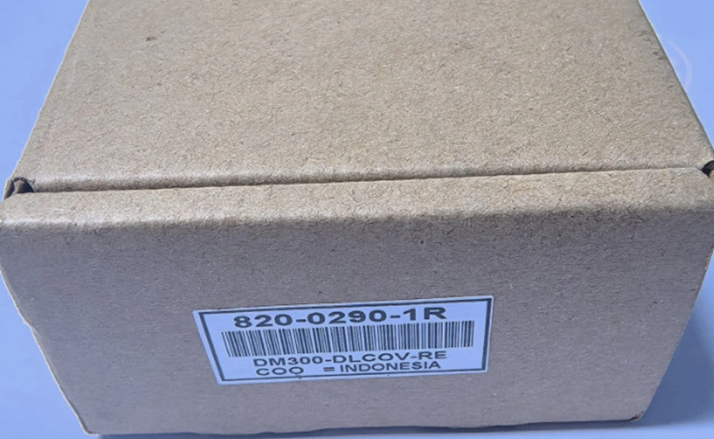 One Brand New COGNEX DM300‑DLCOV‑RE Red Light Source
