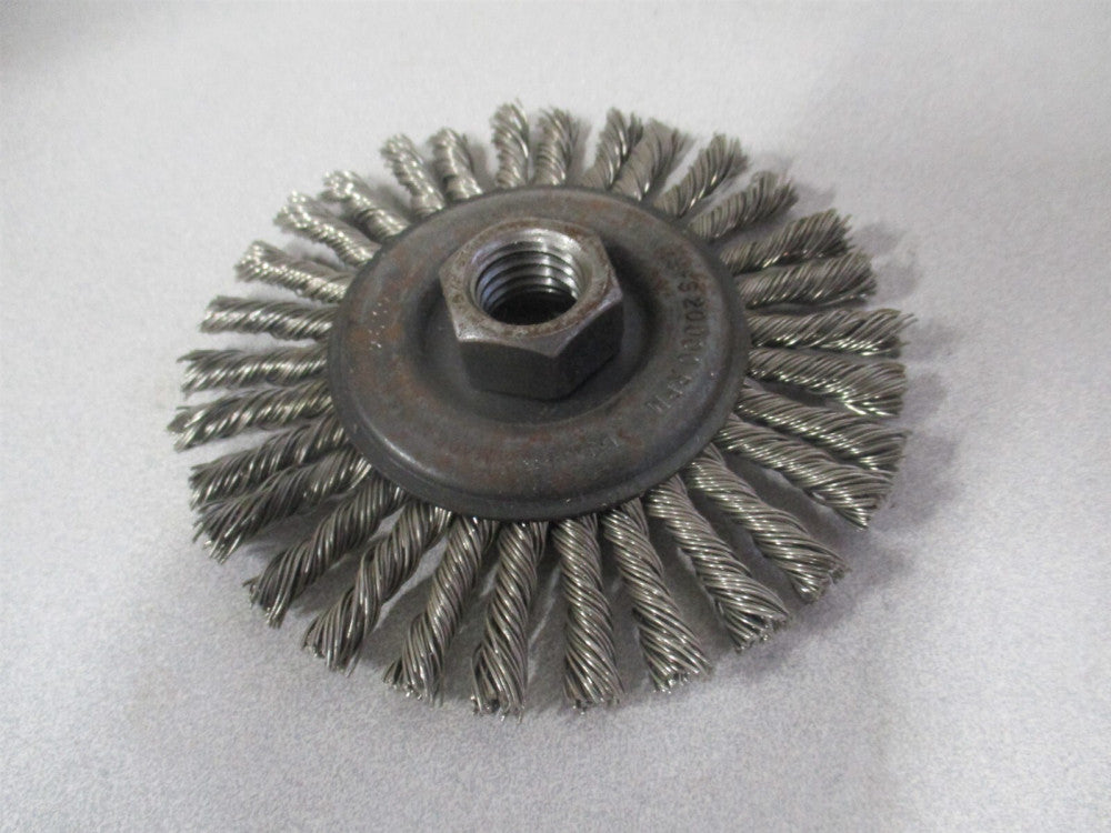 Osborn (0002639900) 7/8" Stainless Steel Knotted Stringer Bead Twist Wire Wheel 